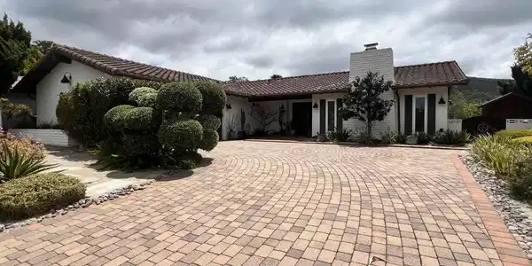 1323 San Julian Lane