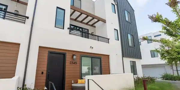 2345 Acara Circle