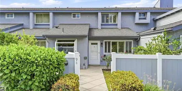 900 W Sierra Madre