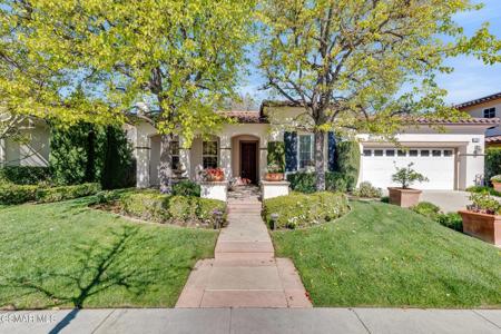 5199 Via Dolores
