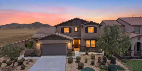 28624 Mahogany Trail