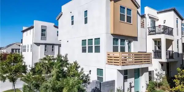 36 Crown Point Drive
