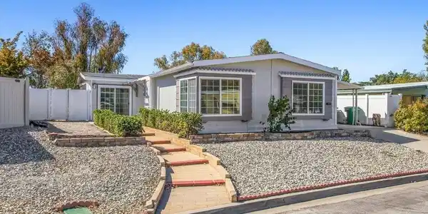 10435 Frontier Trail