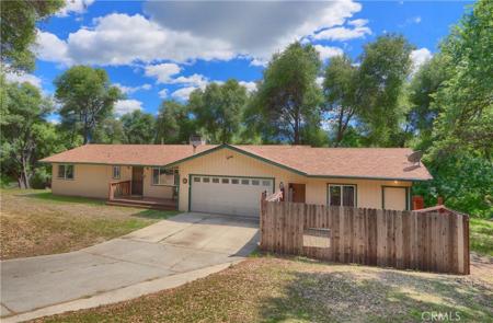 51864 Mountain Quail Place