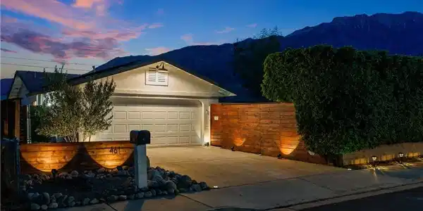 461 W Palm Vista Drive