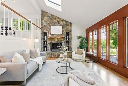 47 Pine Avenue