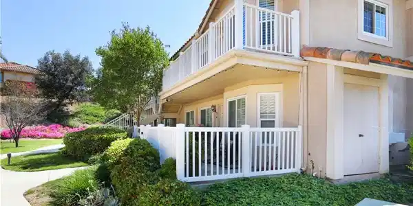 19801 Meadow Ridge