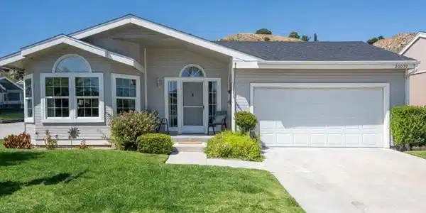 20039 Shadow Island