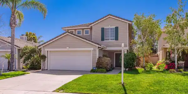 1715 Empty Saddle Road