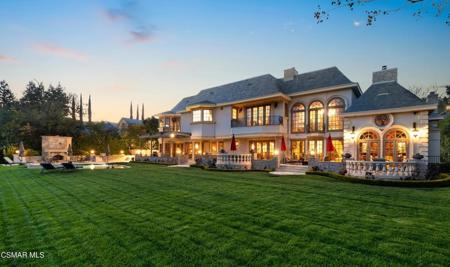 240 W Stafford Road