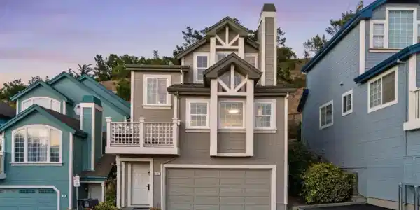 105 Mountain Road