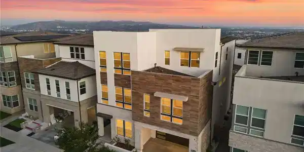 1155 Poppy Court