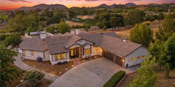 41110 Los Ranchos Cir