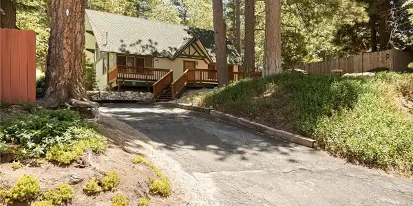 2685 Valhalla Drive