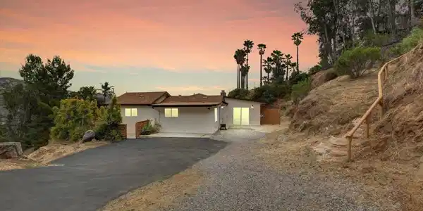 11694 Hi Ridge