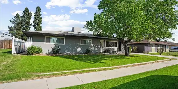1455 N Alice