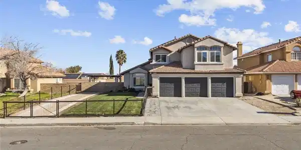 38936 Glenwood Drive
