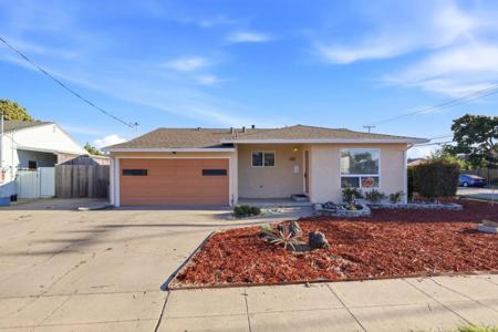 4672 Cerritos Avenue