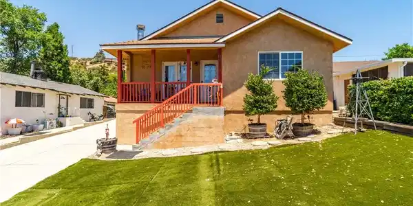 14977 Elizabeth Lake Rd