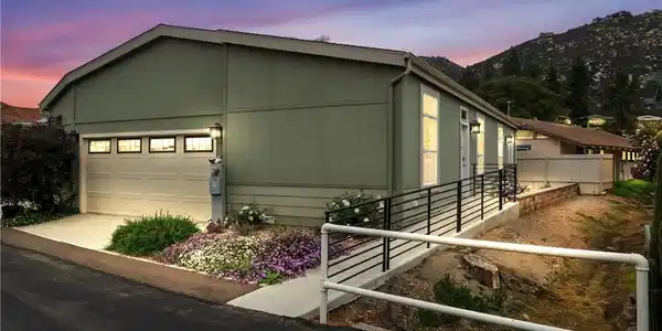 8975 Lawrence Welk Drive
