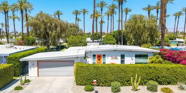 70436 Tamarisk Lane