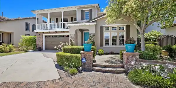 14 Marchin Drive