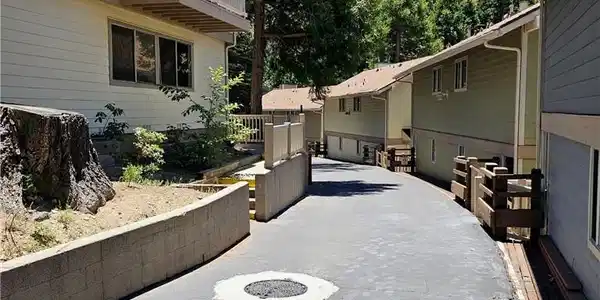307 Canyon Crest