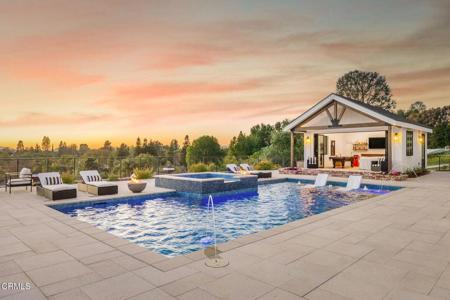 1649 Hauser Circle