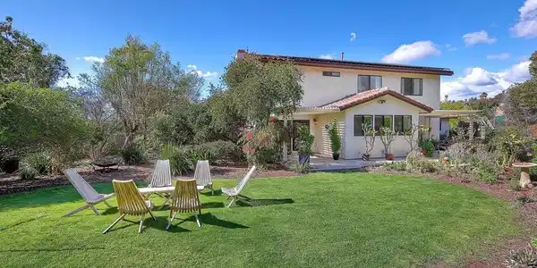 3625 Country Meadow Ln