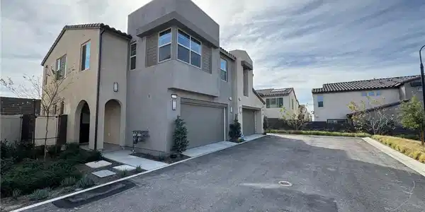 15959 Sparrow Court
