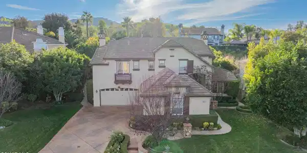 551 Rustic Hills Drive