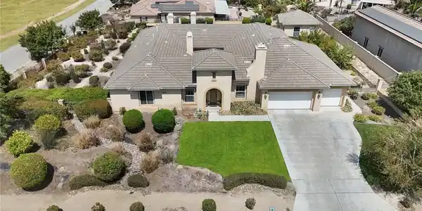 889 Highridge