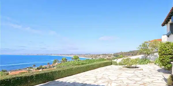 529 Palos Verdes Drive W