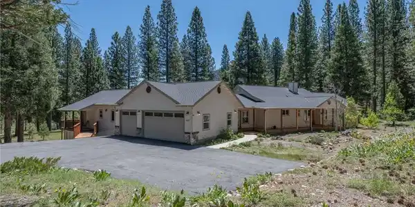 445 Boulder Drive