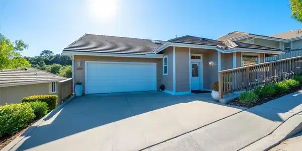 6287 Kestrel Lane