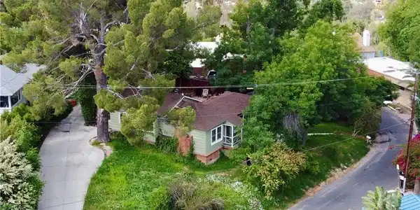 22460 Venido Road