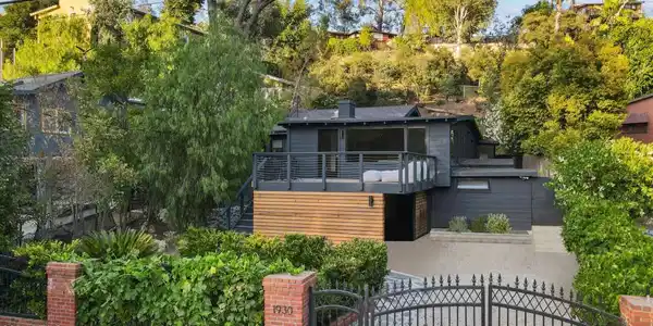1930 Seminole Drive