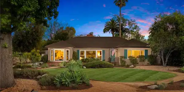 166 W Las Flores Avenue