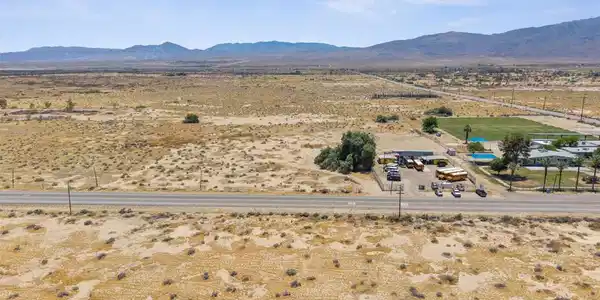 1 Palm Canyon Drive