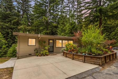 333 Dakenbrook Drive