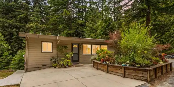 333 Dakenbrook Drive
