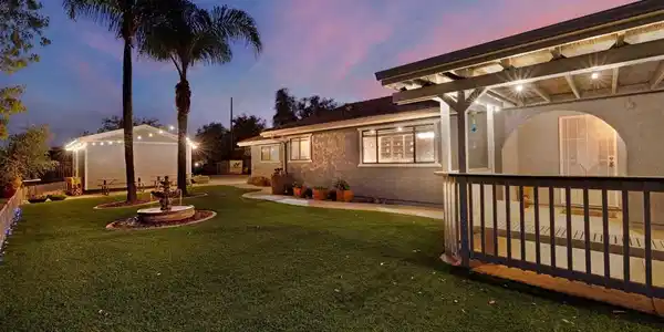 11152 Toyon Hill