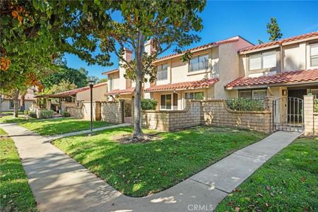 9757 Louise Way