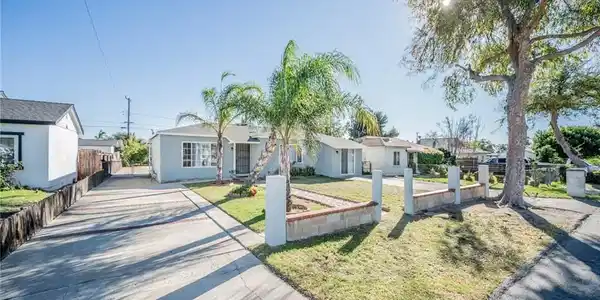 8573 Williams