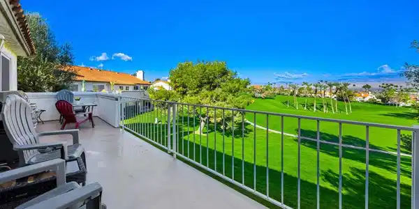 320 Vista Royale Drive
