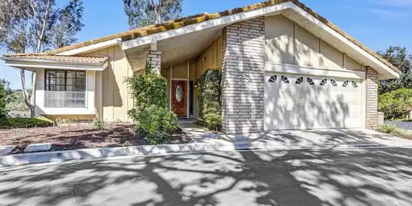 457 Cresthill Drive