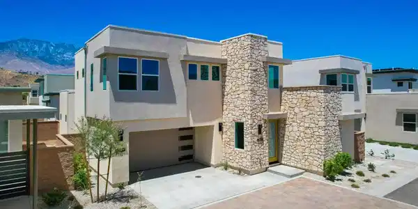 2667 Maverick Lane