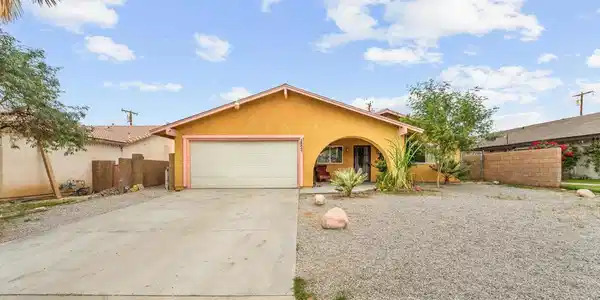 13547 Caliente Drive