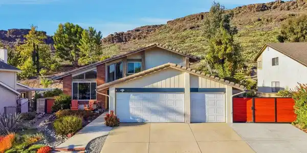 485 Raindance Street
