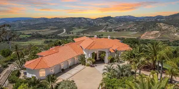 31581 Larga Vista